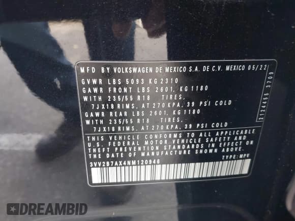 ✅ 2022 Volkswagen Tiguan SE • VIN: 3VV2B7AX4NM120946 • Lot: 43693176. Wystawiony na IAAI z przebiegiem 30 237 mil. Bezpłatny archiwum sprzedaży aukcyjnych z USA i szczegółowy raport historii pojazdu na DreamBid. Zdjęcie 9.