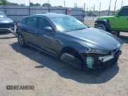 ✅ 2024 Kia K5 LXS • VIN: 5XXG14J28RG256630 • Lot: 42469629. Wystawiony na IAAI z przebiegiem 28 382 mil. Bezpłatny archiwum sprzedaży aukcyjnych z USA i szczegółowy raport historii pojazdu na DreamBid. Zdjęcie 1.