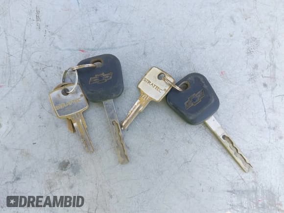 ✅ 2017 Chevrolet Silverado 2500HD Work Truck • VIN: 1GC2KUEG9HZ206750 • Лот: 43315082. Опубликован ранее на IAAI с пробегом Не указан. Бесплатный доступ к архиву аукционных продаж из США и подробный отчёт об истории автомобиля на DreamBid. Изображение 11.