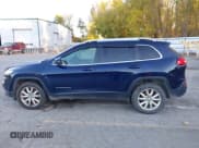 ✅ 2015 Jeep Cherokee Limited • VIN: 1C4PJMDS4FW685396 • Lot: 43543133. Wystawiony na IAAI z przebiegiem 158 270 mil. Bezpłatny archiwum sprzedaży aukcyjnych z USA i szczegółowy raport historii pojazdu na DreamBid. Zdjęcie 14.