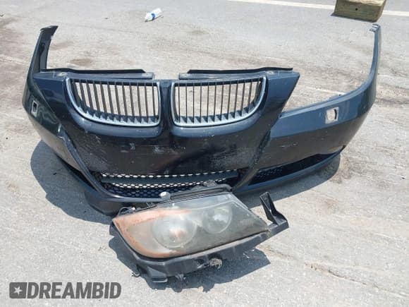 ✅ 2006 BMW 3 Series 325i • VIN: WBAVB13596KX65960 • Лот: 42460430. Опубликован ранее на IAAI с пробегом 331 860 миль. Бесплатный доступ к архиву аукционных продаж из США и подробный отчёт об истории автомобиля на DreamBid. Изображение 12.