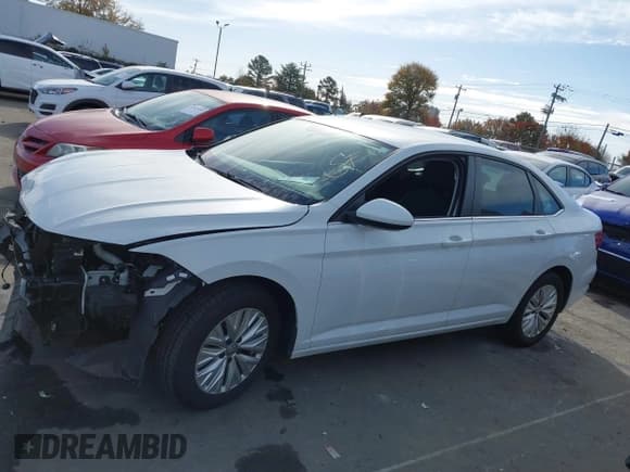 ✅ 2020 Volkswagen Jetta S • VIN: 3VWC57BU5LM096682 • Lot: 43680725. Listed on IAAI with 55,560 mi. Free auction sales archive from the USA and detailed vehicle history report at DreamBid. Image 15.