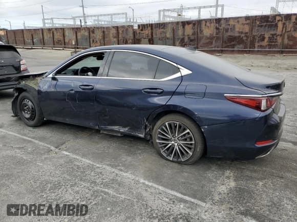 ✅ 2022 Lexus ES 350 • VIN: 58ADZ1B16NU125527 • Lot: 65559035. Wystawiony na Copart z przebiegiem 57 306 mil. Bezpłatny archiwum sprzedaży aukcyjnych z USA i szczegółowy raport historii pojazdu na DreamBid. Zdjęcie 2.