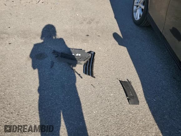 ✅ 2014 Volkswagen Eos Komfort • VIN: WVWBW8AH7EV000212 • Lot: 70678825. Wystawiony na Copart z przebiegiem 96 017 mil. Bezpłatny archiwum sprzedaży aukcyjnych z USA i szczegółowy raport historii pojazdu na DreamBid. Zdjęcie 12.