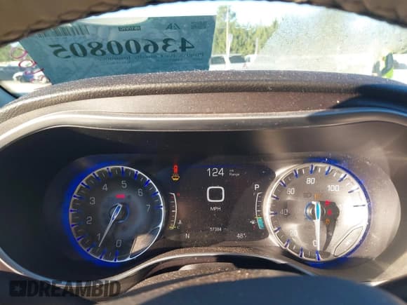 ✅ 2020 Chrysler Pacifica Limited • VIN: 2C4RC1GG0LR109673 • Лот: 43600805. Опубликован ранее на IAAI с пробегом 57 384 миль. Бесплатный доступ к архиву аукционных продаж из США и подробный отчёт об истории автомобиля на DreamBid. Изображение 7.