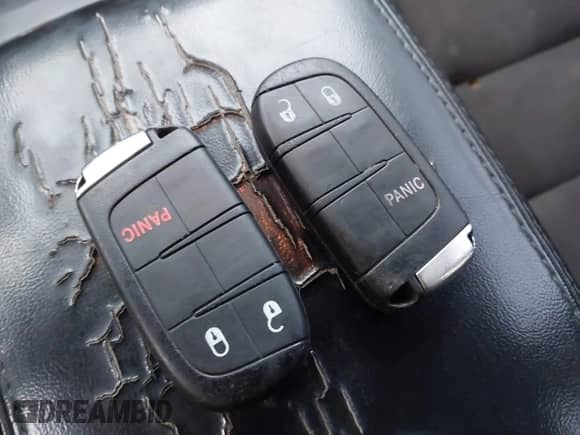 2014 Dodge Durango SXT z VIN 1C4RDJAG5EC278525, wystawiony jako IAAI lot #43579045 z przebiegiem 181 939 mil mil oraz . Historia ofert i sprzedaży dostępna na DreamBid. Obrazek 11.