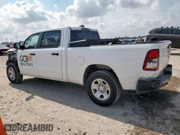 2023 Ram 1500 Tradesman z VIN 1C6RRENTXPN573635, wystawiony jako Copart lot #70497975 z przebiegiem 64 595 mil mil oraz Szkoda całkowita • Salvage title. Historia ofert i sprzedaży dostępna na DreamBid. Obrazek 2.
