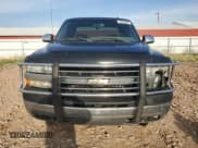 ✅ 2001 Chevrolet Silverado 2500HD LS • VIN: 1GCHK29U21E270835 • Lot: 55666065. Wystawiony na Copart z przebiegiem 128 047 mil. Bezpłatny archiwum sprzedaży aukcyjnych z USA i szczegółowy raport historii pojazdu na DreamBid. Zdjęcie 5.
