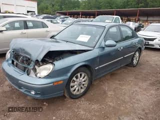 ✅ 2004 Hyundai Sonata GLS • VIN: KMHWF35H04A041801 • Lot: 42479712. Listed on IAAI with 153,666 mi. Free auction sales archive from the USA and detailed vehicle history report at DreamBid. Image 2.