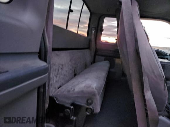 ✅ 1999 Ford F-250 XL • VIN: 1FTNX21SXXED06049 • Lot: 96364055. Listed on Copart with 270,004 mi. Free auction sales archive from the USA and detailed vehicle history report at DreamBid. Image 10.