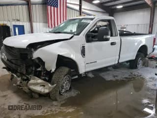 ✅ 2019 Ford F-250 XL • VIN: 1FTBF2BT8KEF92182 • Lot: 80105975. Listed on Copart with 74,807 mi. Free auction sales archive from the USA and detailed vehicle history report at DreamBid. Image 1.