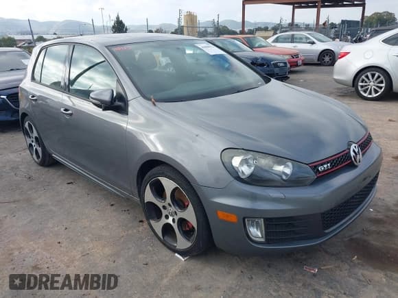 ✅ 2011 Volkswagen Golf GTI • VIN: WVWHV7AJ1BW297767 • Лот: 43800012. Опубликован ранее на IAAI с пробегом 105 460 миль. Бесплатный доступ к архиву аукционных продаж из США и подробный отчёт об истории автомобиля на DreamBid. Изображение 1.