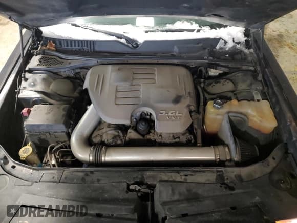 ✅ 2013 Dodge Challenger Rallye Redline • VIN: 2C3CDYAG6DH675126 • Lot: 45531025. Wystawiony na Copart z przebiegiem 184 389 mil. Bezpłatny archiwum sprzedaży aukcyjnych z USA i szczegółowy raport historii pojazdu na DreamBid. Zdjęcie 11.