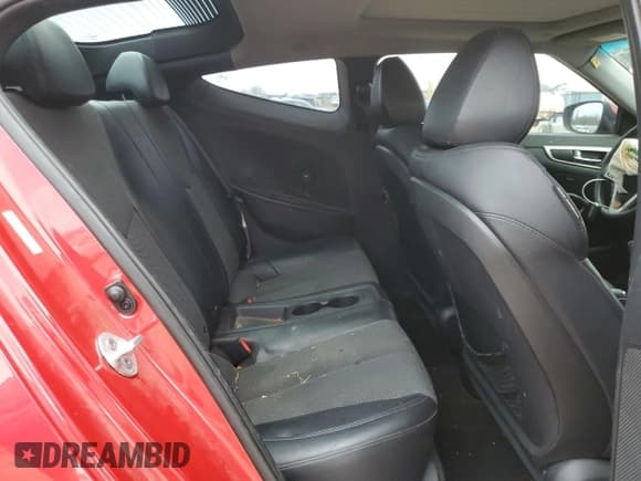 ✅ 2013 Hyundai Veloster w/Black Int • VIN: KMHTC6AD2DU121339 • Lot: 86772194. Wystawiony na Copart z przebiegiem 117 376 mil. Bezpłatny archiwum sprzedaży aukcyjnych z USA i szczegółowy raport historii pojazdu na DreamBid. Zdjęcie 10.