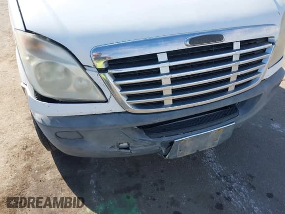 ✅ 2007 Freightliner Sprinter • VIN: WDYPE845175163519 • Lot: 43361083. Wystawiony na IAAI z przebiegiem Nie podano. Bezpłatny archiwum sprzedaży aukcyjnych z USA i szczegółowy raport historii pojazdu na DreamBid. Zdjęcie 6.