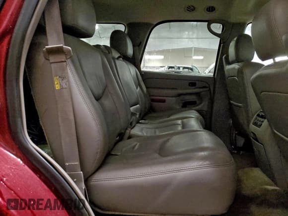 ✅ 2004 GMC Yukon SLT • VIN: 1GKEK13Z64R252647 • Lot: 95035865. Listed on Copart with 268,481 mi. Free auction sales archive from the USA and detailed vehicle history report at DreamBid. Image 11.