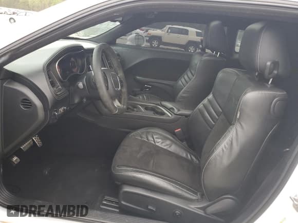 ✅ 2021 Dodge Challenger SRT Hellcat Redeye Widebody • VIN: 2C3CDZL95MH520801 • Lot: 48787295. Wystawiony na Copart z przebiegiem Nie podano. Bezpłatny archiwum sprzedaży aukcyjnych z USA i szczegółowy raport historii pojazdu na DreamBid. Zdjęcie 7.