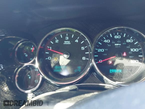 ✅ 2012 GMC Sierra 1500 SLE • VIN: 3GTP2VE74CG289203 • Lot: 43515826. Wystawiony na IAAI z przebiegiem 166 681 mil. Bezpłatny archiwum sprzedaży aukcyjnych z USA i szczegółowy raport historii pojazdu na DreamBid. Zdjęcie 7.