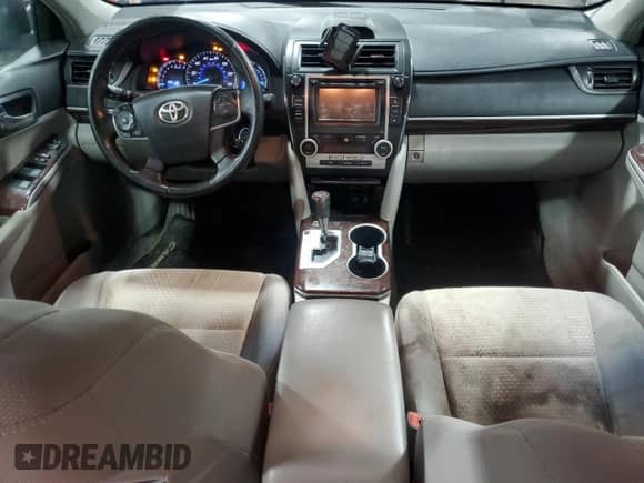 2012 Toyota Camry L z VIN 4T4BF1FK3CR236033, wystawiony jako Copart lot #65806625 z przebiegiem 105 428 mil mil oraz Szkoda całkowita • Salvage title. Historia ofert i sprzedaży dostępna na DreamBid. Obrazek 8.