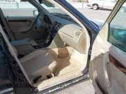 ✅ 2000 Mercedes-Benz C 230 Kompressor • VIN: WDBHA24G4YA830830 • Lot: 41242224. Wystawiony na IAAI z przebiegiem 256 011 mil. Bezpłatny archiwum sprzedaży aukcyjnych z USA i szczegółowy raport historii pojazdu na DreamBid. Zdjęcie 5.