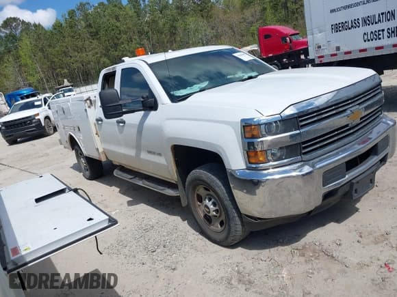 ✅ 2015 Chevrolet Silverado 2500HD Work Truck • VIN: 1GB2CUEG8FZ500140 • Lot: 41886489. Listed on IAAI with 242,400 mi. Free auction sales archive from the USA and detailed vehicle history report at DreamBid. Image 1.