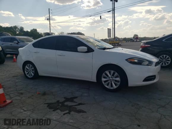 ✅ 2014 Dodge Dart SXT • VIN: 1C3CDFBB7ED883683 • Lot: 70751055. Listed on Copart with 219,198 mi. Free auction sales archive from the USA and detailed vehicle history report at DreamBid. Image 4.