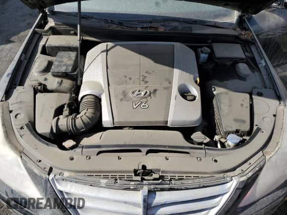 2009 Hyundai Genesis z VIN KMHGC46E59U025719, wystawiony jako Copart lot #78093124 z przebiegiem 145 837 mil mil oraz Czysty tytuł • Clean title. Historia ofert i sprzedaży dostępna na DreamBid. Obrazek 11.