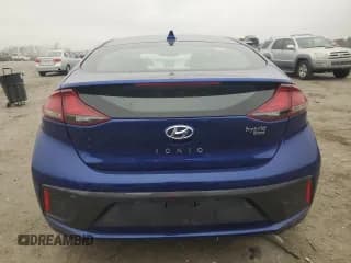 ✅ 2020 Hyundai Ioniq Blue • VIN: KMHC65LC6LU242816 • Lot: 48923815. Wystawiony na Copart z przebiegiem 106 182 mil. Bezpłatny archiwum sprzedaży aukcyjnych z USA i szczegółowy raport historii pojazdu na DreamBid. Zdjęcie 6.