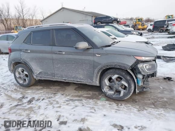 ✅ 2021 Hyundai Venue SEL • VIN: KMHRC8A31MU109616 • Lot: 41358065. Listed on IAAI with 47,607 mi. Free auction sales archive from the USA and detailed vehicle history report at DreamBid. Image 14.