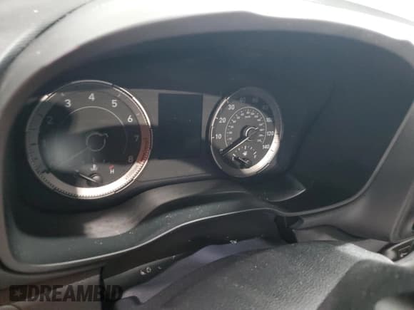 ✅ 2022 Hyundai Venue SEL • VIN: KMHRC8A31NU138499 • Lot: 84027394. Listed on Copart with Not provided. Free auction sales archive from the USA and detailed vehicle history report at DreamBid. Image 9.