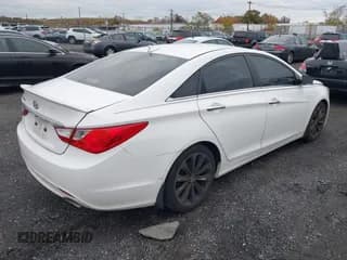 ✅ 2012 Hyundai Sonata SE • VIN: 5NPEC4AC5CH454149 • Лот: 43547892. Опубликован ранее на IAAI с пробегом 212 583 миль. Бесплатный доступ к архиву аукционных продаж из США и подробный отчёт об истории автомобиля на DreamBid. Изображение 4.