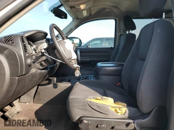 2008 Chevrolet Silverado 1500 1LT с VIN 3GCEC13JX8G266723, выставлен на аукционе Copart как лот 44415835 с пробегом 201 471 миль миль и Списание • Salvage title. История ставок и продаж доступна на DreamBid. Изображение 7.