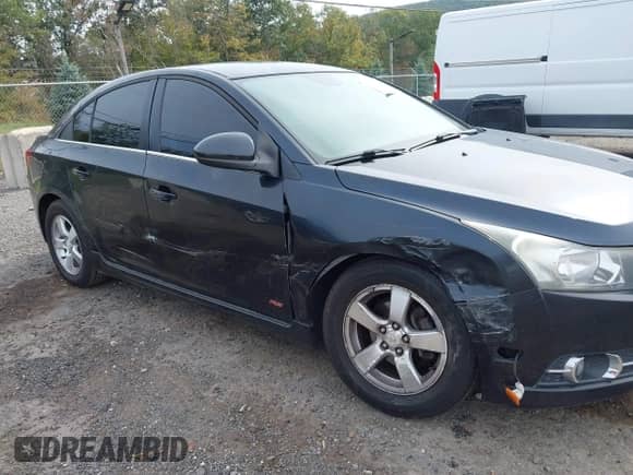 2013 Chevrolet Cruze 1LT with VIN 1G1PC5SB6D7118822, listed as a IAAI auction lot 43329218 with 90,424 mi miles and . Bid and sale history available at DreamBid. Image 6.
