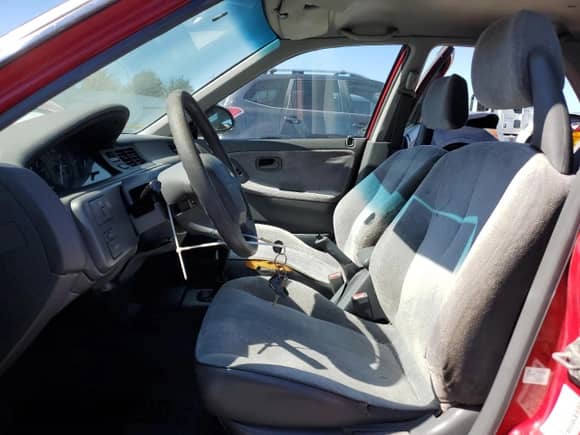 1993 Honda Civic with VIN JHMEG8556PS030945, listed as a Copart auction lot 48830045 with 244,104 mi miles and Clean title. Bid and sale history available at DreamBid. Image 7.