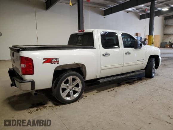 ✅ 2010 Chevrolet Silverado 1500 LTZ • VIN: 3GCRKTE36AG128763 • Лот: 75653394. Опубликован ранее на Copart с пробегом 194 947 миль. Бесплатный доступ к архиву аукционных продаж из США и подробный отчёт об истории автомобиля на DreamBid. Изображение 3.
