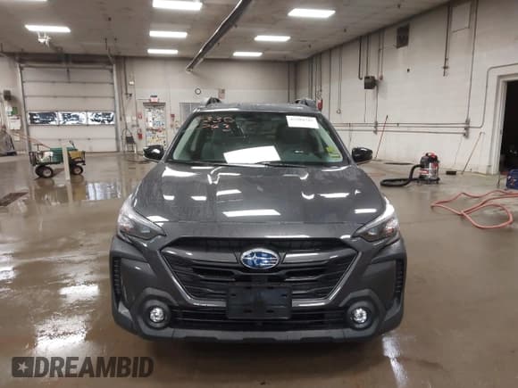 ✅ 2025 Subaru Outback Premium • VIN: 4S4BTAFC8S3236125 • Lot: 43304743. Wystawiony na IAAI z przebiegiem 5 008 mil. Bezpłatny archiwum sprzedaży aukcyjnych z USA i szczegółowy raport historii pojazdu na DreamBid. Zdjęcie 12.