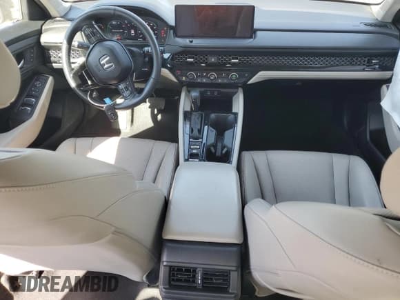 ✅ 2024 Honda Accord EX-L • VIN: 1HGCY2F64RA054570 • Лот: 71652105. Опубликован ранее на Copart с пробегом 26 831 миль. Бесплатный доступ к архиву аукционных продаж из США и подробный отчёт об истории автомобиля на DreamBid. Изображение 8.