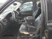 ✅ 2007 Chevrolet Avalanche 2LT • VIN: 3GNEC12J07G267368 • Lot: 84643225. Listed on Copart with 243,118 mi. Free auction sales archive from the USA and detailed vehicle history report at DreamBid. Image 7.