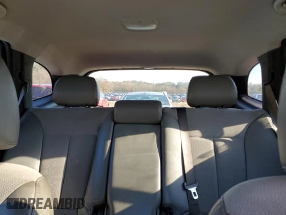 ✅ 2012 Hyundai Santa Fe Limited • VIN: 5XYZHDAG9CG159861 • Lot: 81720654. Listed on Copart with 188,181 mi. Free auction sales archive from the USA and detailed vehicle history report at DreamBid. Image 10.