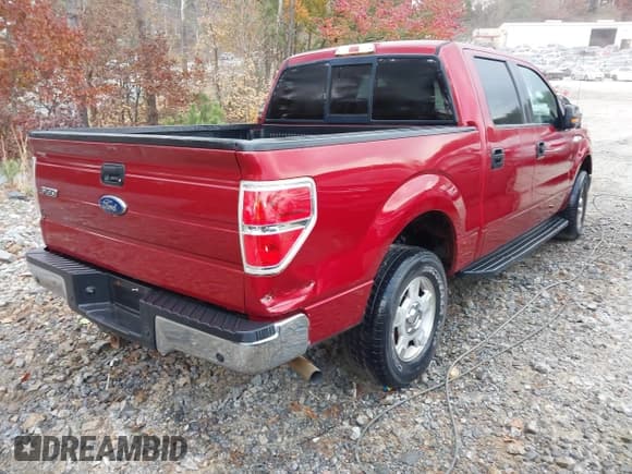 ✅ 2014 Ford F-150 XLT • VIN: 1FTEW1CM9EFA78354 • Lot: 43728623. Listed on IAAI with 93,467 mi. Free auction sales archive from the USA and detailed vehicle history report at DreamBid. Image 4.