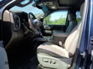 ✅ 2021 Chevrolet Silverado 1500 LTZ • VIN: 1GCUYGET8MZ153510 • Lot: 56452205. Wystawiony na Copart z przebiegiem 41 831 mil. Bezpłatny archiwum sprzedaży aukcyjnych z USA i szczegółowy raport historii pojazdu na DreamBid. Zdjęcie 7.