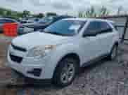 2013 Chevrolet Equinox LS z VIN 2GNALBEK5D1257898, wystawiony jako IAAI lot #42100254 z przebiegiem 176 254 mil mil oraz . Historia ofert i sprzedaży dostępna na DreamBid. Obrazek 2.