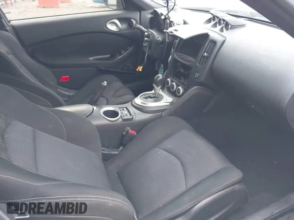 ✅ 2016 Nissan 370Z Sport • VIN: JN1AZ4EH1GM930883 • Lot: 41909945. Listed on IAAI with 80,484 mi. Free auction sales archive from the USA and detailed vehicle history report at DreamBid. Image 5.