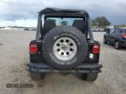 ✅ 1982 Jeep CJ • VIN: 1JCCM85A8CT000346 • Лот: 79328974. Опубликован ранее на Copart с пробегом 3 949 миль. Бесплатный доступ к архиву аукционных продаж из США и подробный отчёт об истории автомобиля на DreamBid. Изображение 6.