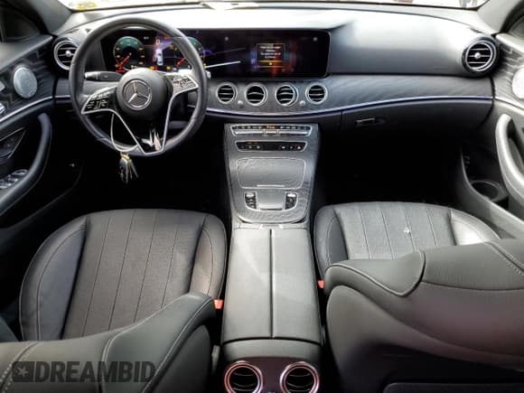 ✅ 2021 Mercedes-Benz E 350 • VIN: W1KZF8DB0MA916196 • Лот: 70874323. Опубликован ранее на Copart с пробегом 30 167 миль. Бесплатный доступ к архиву аукционных продаж из США и подробный отчёт об истории автомобиля на DreamBid. Изображение 8.