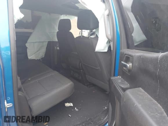 ✅ 2024 Chevrolet Silverado 1500 Custom • VIN: 1GCPDBEK7RZ214839 • Lot: 42280995. Listed on IAAI with 18,755 mi. Free auction sales archive from the USA and detailed vehicle history report at DreamBid. Image 8.