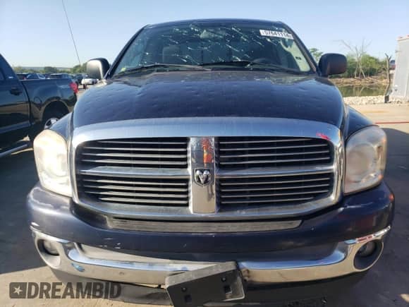 2007 Dodge 1500 SLT z VIN 1D7HU18N07S159280, wystawiony jako Copart lot #57641114 z przebiegiem 208 941 mil mil oraz Czysty tytuł • Clean title. Historia ofert i sprzedaży dostępna na DreamBid. Obrazek 5.
