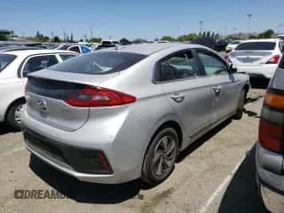 2017 Hyundai Ioniq SEL z VIN KMHC75LCXHU052232, wystawiony jako Copart lot #56150644 z przebiegiem 113 845 mil mil oraz Szkoda całkowita • Salvage title. Historia ofert i sprzedaży dostępna na DreamBid. Obrazek 3.