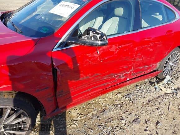 ✅ 2021 BMW 2 Series 228i xDrive • VIN: WBA73AK02M7G61423 • Лот: 43397961. Опубликован ранее на IAAI с пробегом 77 127 миль. Бесплатный доступ к архиву аукционных продаж из США и подробный отчёт об истории автомобиля на DreamBid. Изображение 6.