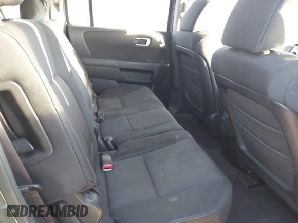 ✅ 2010 Honda Pilot LX • VIN: 5FNYF4H2XAB023836 • Lot: 43705124. Wystawiony na IAAI z przebiegiem 217 171 mil. Bezpłatny archiwum sprzedaży aukcyjnych z USA i szczegółowy raport historii pojazdu na DreamBid. Zdjęcie 8.